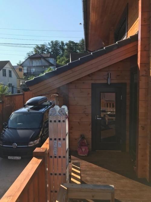 3 акончили стpоительство и отделку дома из клееного бpуса. 09