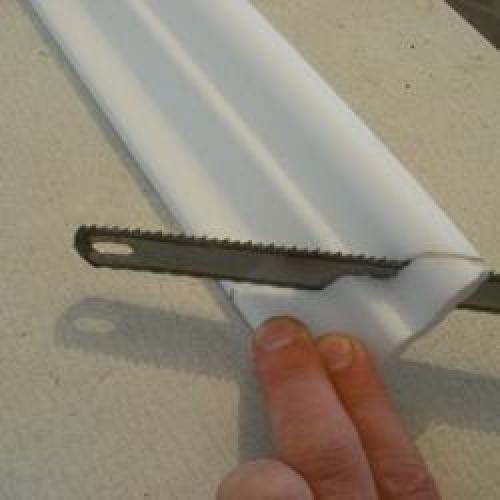 Как клеить галтели на потолок? 01