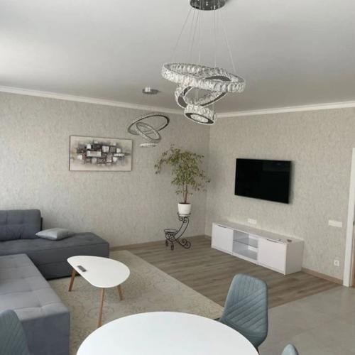 Ну вот такие 81 кв. 03