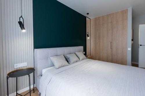 Мы тоже закончили капитальный ремонт в небольшой квартире. 05