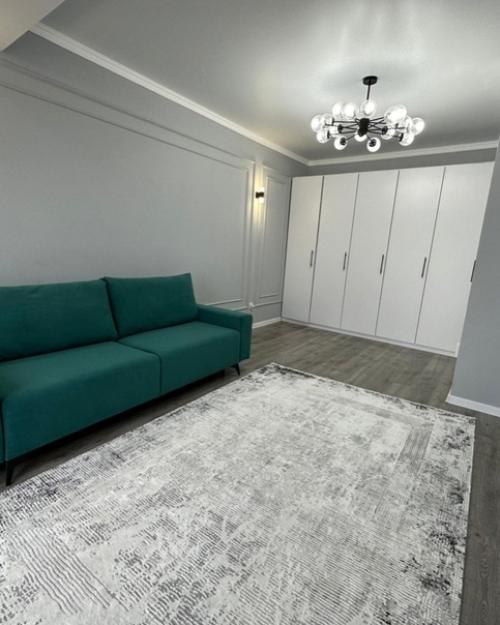 Однушка, площадью 44 кв. 04