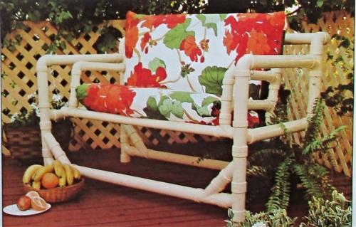 Сначала сушилки, потом теплицы, теперь мебель. 04