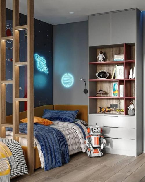 Яркая и насыщенная. 01