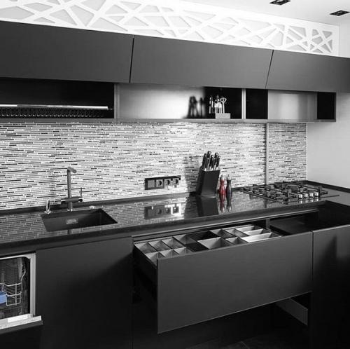 Дизайн чёрной кухни. 02