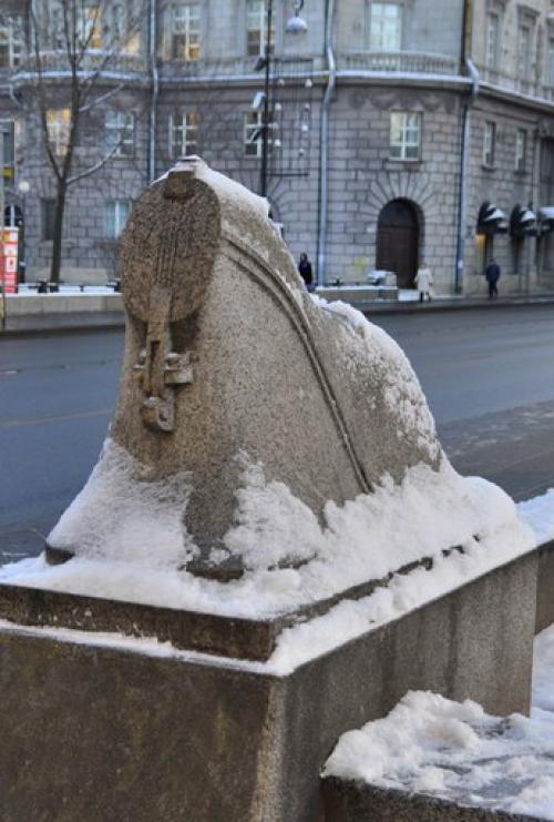 Петербургские сфинксы. Ангел на шпиле петропавловской крепости, кораблик на адмиралтействе, медный всадник. 01