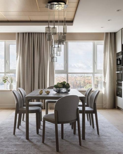 На одном из последних этажей петербургского жилого комплекса Riverside, оформили небольшую квартиру в светлых тонах. 02