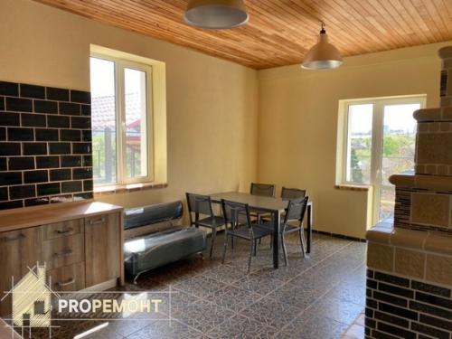 Квартира наша находится в коттеджном доме, потому такая необычная. 02