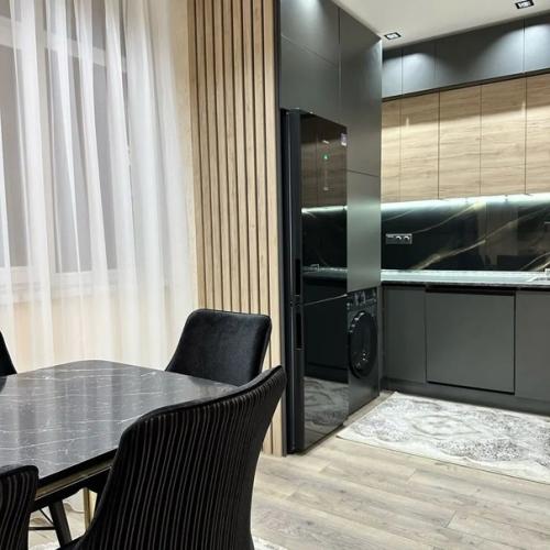 Новый дизайнерский ремонт. 03