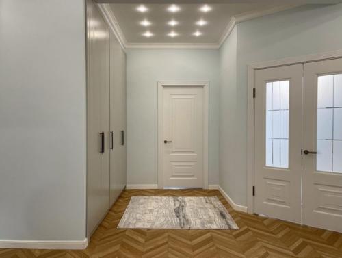 Шикарная 3-х комнатная квартира с дизайнерским ремонтом. 08