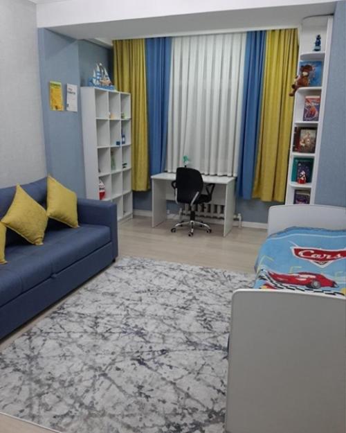 Квартира продавалась с мебелью и техникой, все новое, свежее, после капитального ремонта. 08