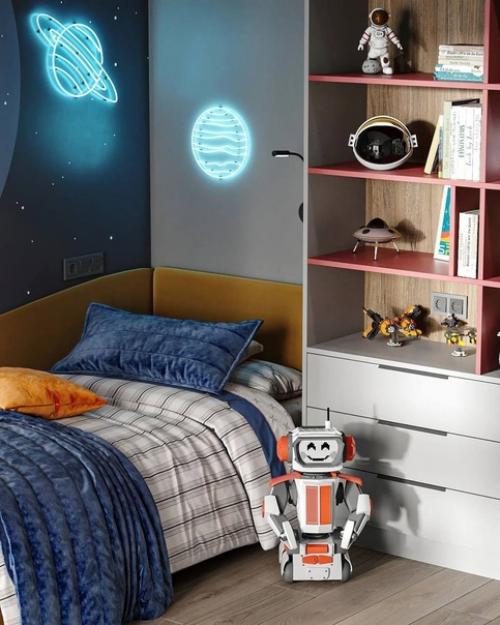 Яркая и насыщенная. 04