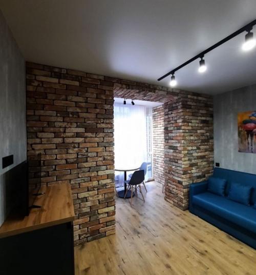 Двухкомнатная квартира после ремонта в стиле лофт. 01