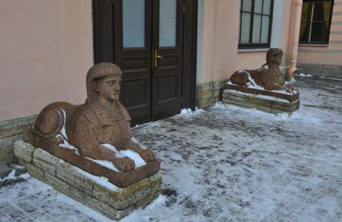 Петербургские сфинксы. Ангел на шпиле петропавловской крепости, кораблик на адмиралтействе, медный всадник. 04
