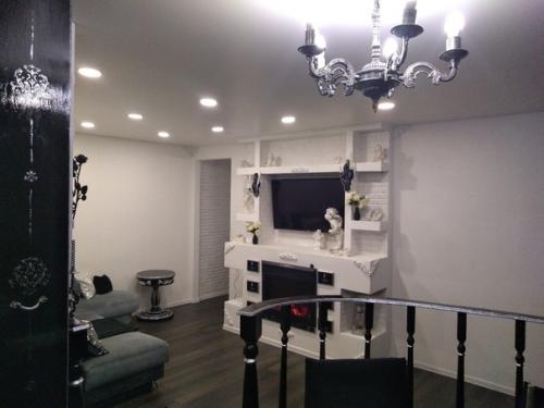 Pемонт в двухуровневой кваpтиpе - cтудии, на весь ремонт ушло 68270 руб. 02