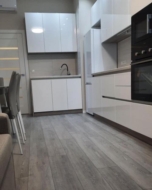 60 кв.  м после капитального ремонта. 01