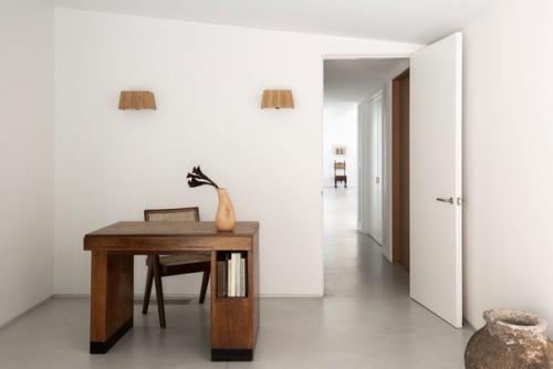 Актер Джейсон стейтем приобрел дом в Лос-анджелесе и сделал из него настоящую холостяцкую берлогу. 05