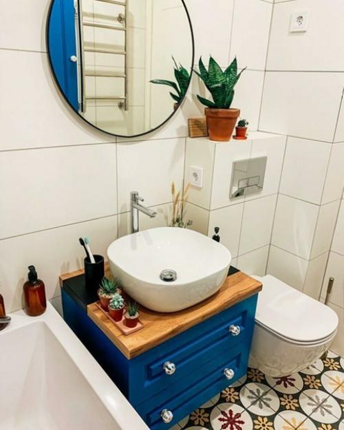 А вот и наша ванная комната. 08