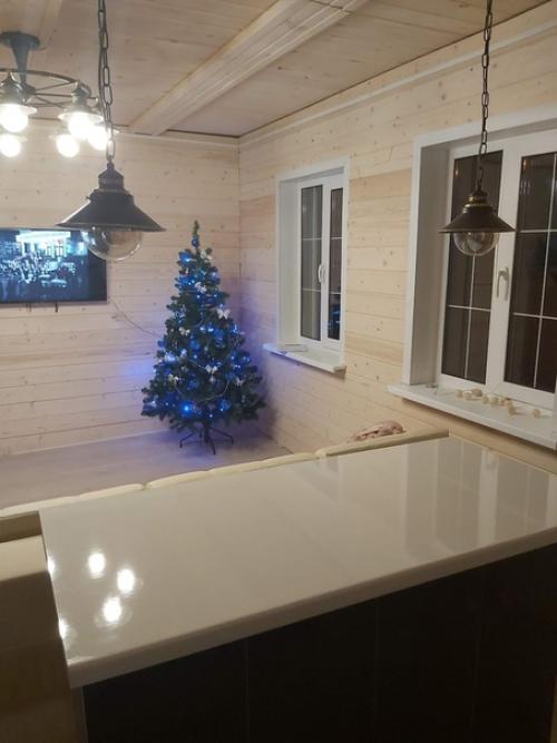 Работа отца.  Реконструкция старого дома на современный лад. 05