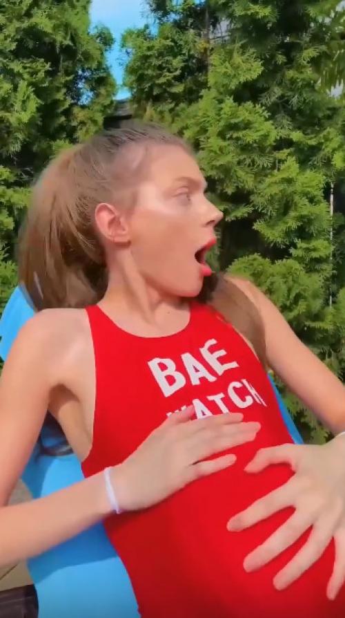 Лишь в том случае, если отношения, то только такие! 01