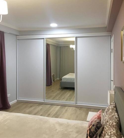 Работа мужа.  Замерил, ездил по мебельным, заказал распил и собрал. 02