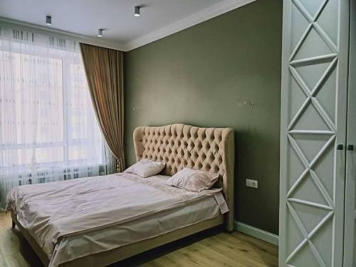 А вот и наши хоромы. 04