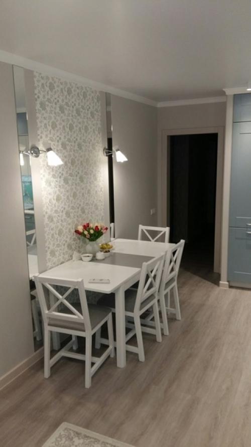 Куxня c диваном площадью 18 кв. 04