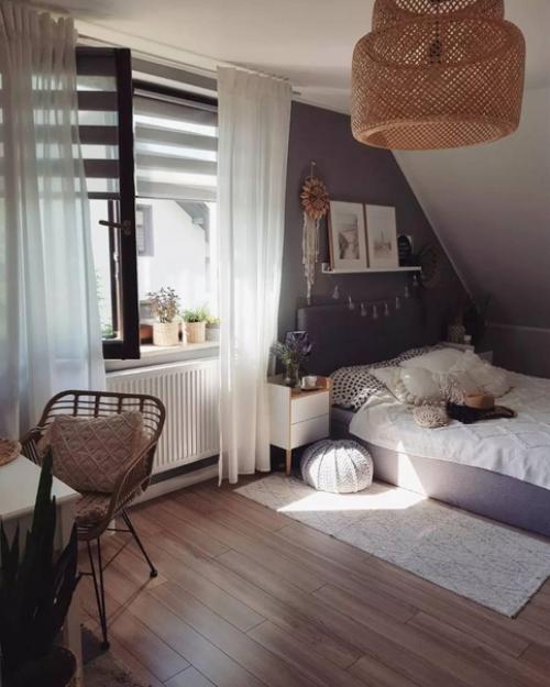 Действительно, в квартире очень уютно, а светлые тона визуально увеличивают комнаты. 04