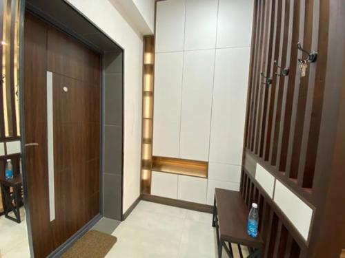 2 комнатная квартира студия с дизайнерским ремонтом, площадью 50 кв. 08