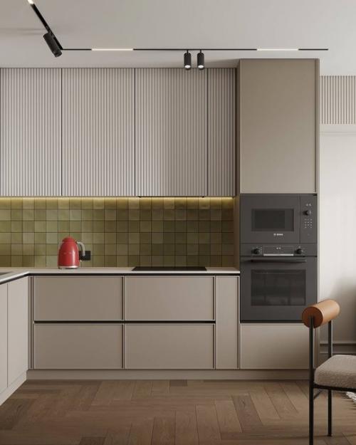 Эта маленькая кухня - гостиная очень атмосферная и уютная. 02