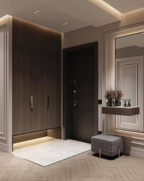 Несколько кадров интерьера прихожей и кухни в двухкомнатной квартире 77 кв. 05