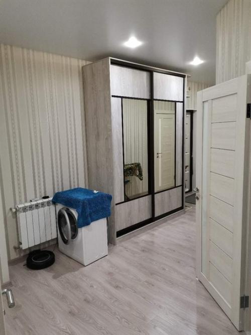 Долго делали ремонт, к свадьбе не успели, но в итоге после закончили. 03