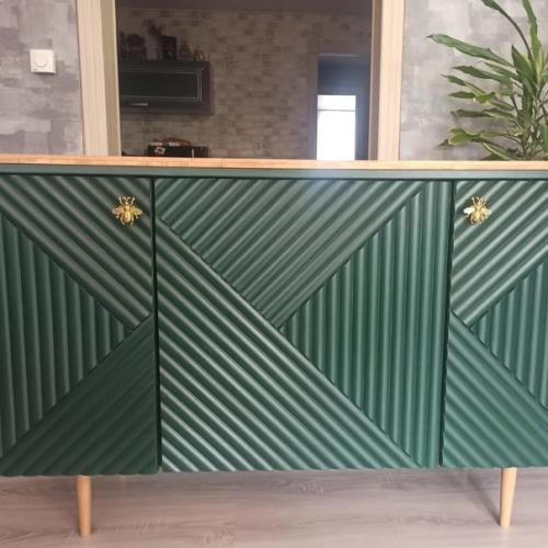 Хочу поделиться своей переделкой из старой тумбы. 01