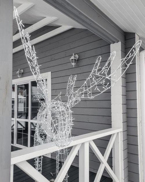 Замечательный загородный дом после строительства и обустройства. 01