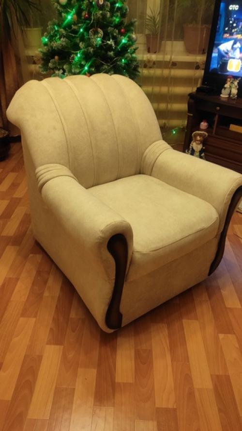 Перешили диван и кресло с супругой своими руками. 04