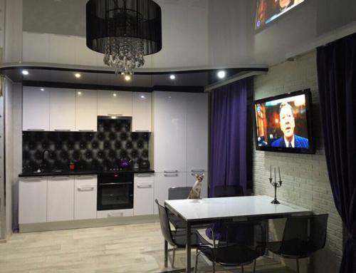 Почти закончили остались последние штрихи (замена карнизов и плинтусов) гостиная 30 кв. 02