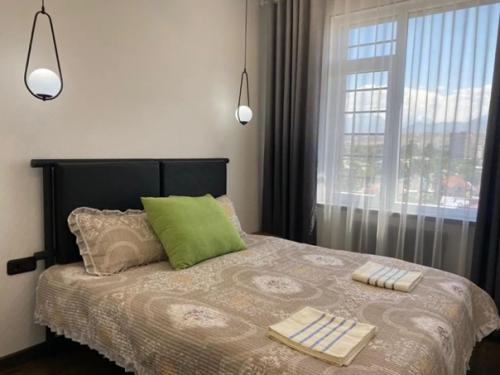 2 комнатная квартира студия с дизайнерским ремонтом, площадью 50 кв. 03