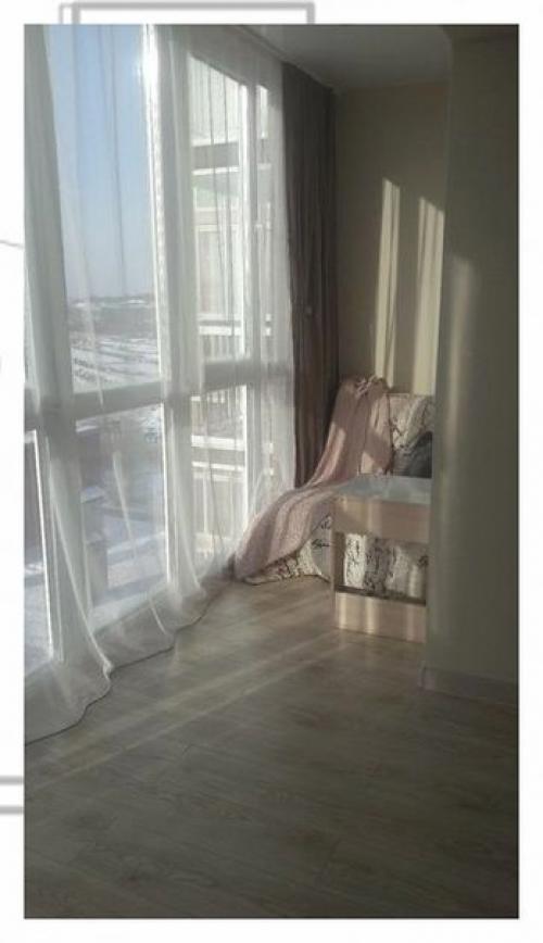 В процессе ремонта решили присоединить к комнате балкон. 05