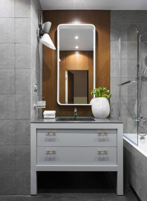 Даже крошечная ванная комната может быть стильной и функциональной. 05