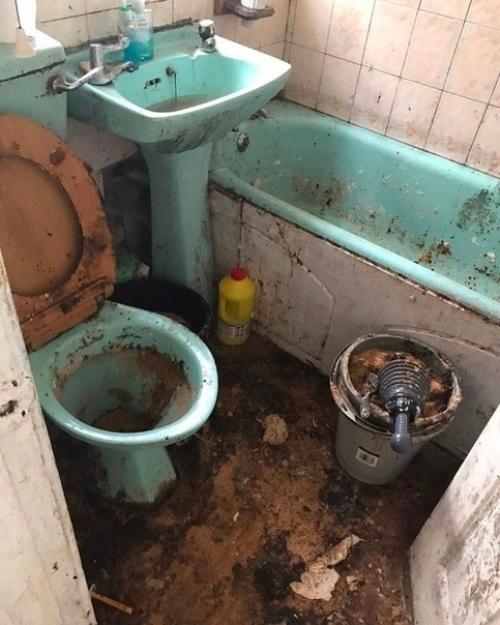 Ребята из клининга просто герои. 03