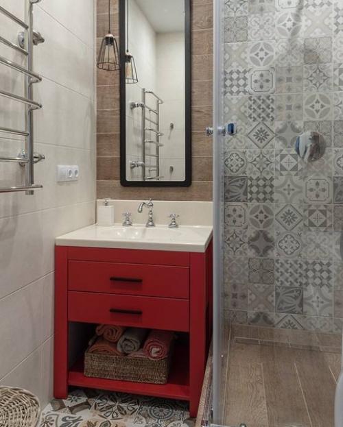 Дизайн этой квартиры, общей площадью 42 м 2 был разработан для проживания двух человек - заказчицы и ее 10 летней дочери. 09