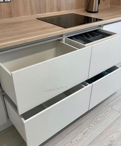 Ну а это наша кухня после капитального ремонта. 05