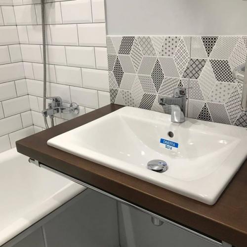 Из этого санузла выжали максимальный максимум. 09