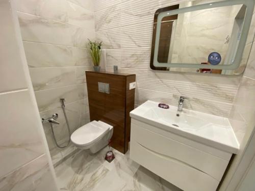 Вот сделали капитальный ремонт для последующей аренды. 05