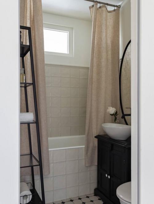 Глобальная мода на эпоху 70-х нашла отражение не только в весенних коллекциях модных брендов, но и дизайне интерьера. 09