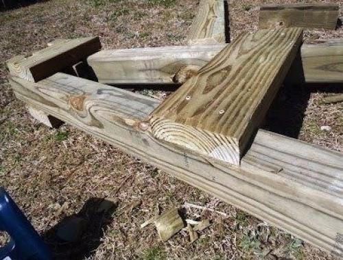 Мы делаем качели во дворе своими руками. 02