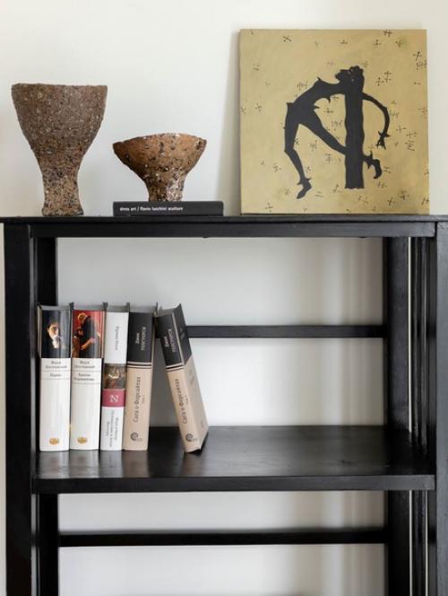 Глобальная мода на эпоху 70-х нашла отражение не только в весенних коллекциях модных брендов, но и дизайне интерьера. 07