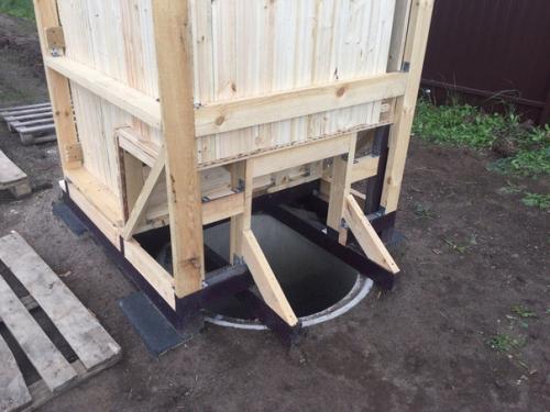 Дачный дворовый туалет своими руками. 02