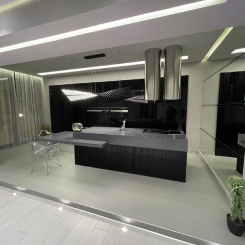 212 кв.  м после капитального ремонта по дизайн - проекту. 19. 01