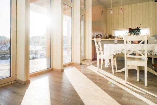 Проект дома в стиле барнхаус 150 м с 5 спальнями. 04