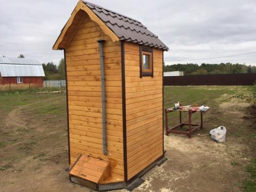 Дачный дворовый туалет своими руками. 06